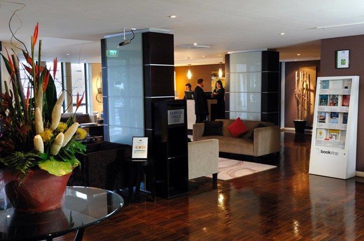 Oaks Sydney North Ryde Suites Интерьер фото