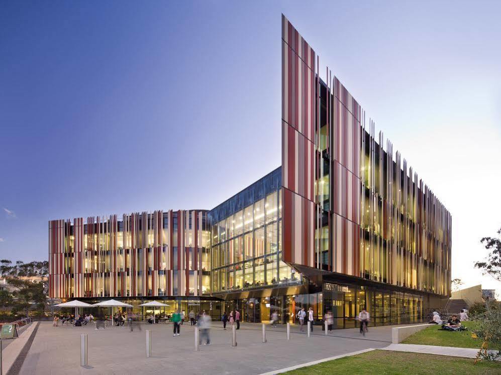 Oaks Sydney North Ryde Suites Экстерьер фото